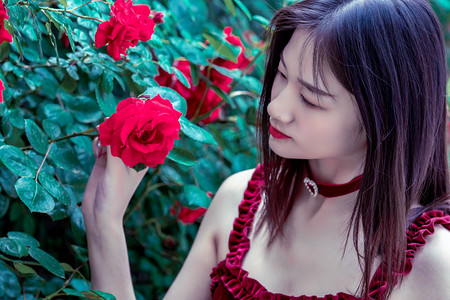 上海合作组织成员国外长理事会会议在天津举行